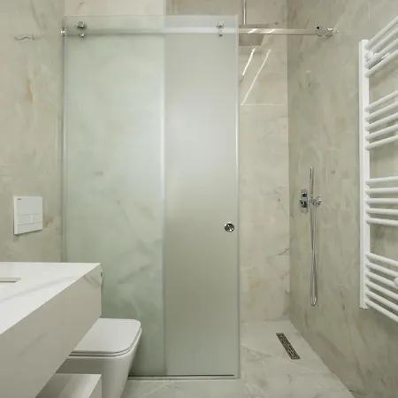 Jora Luxury Tirane